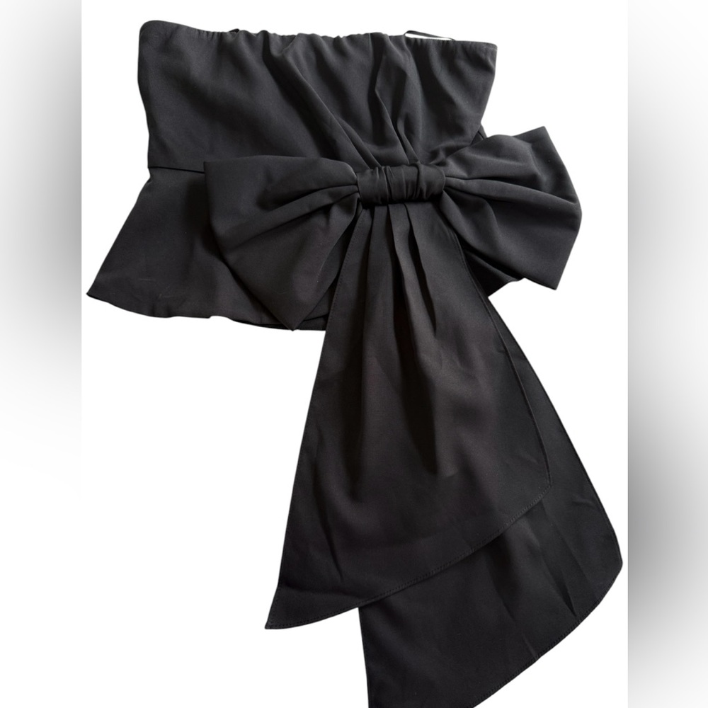 Elegant Black Bow top DO-BE